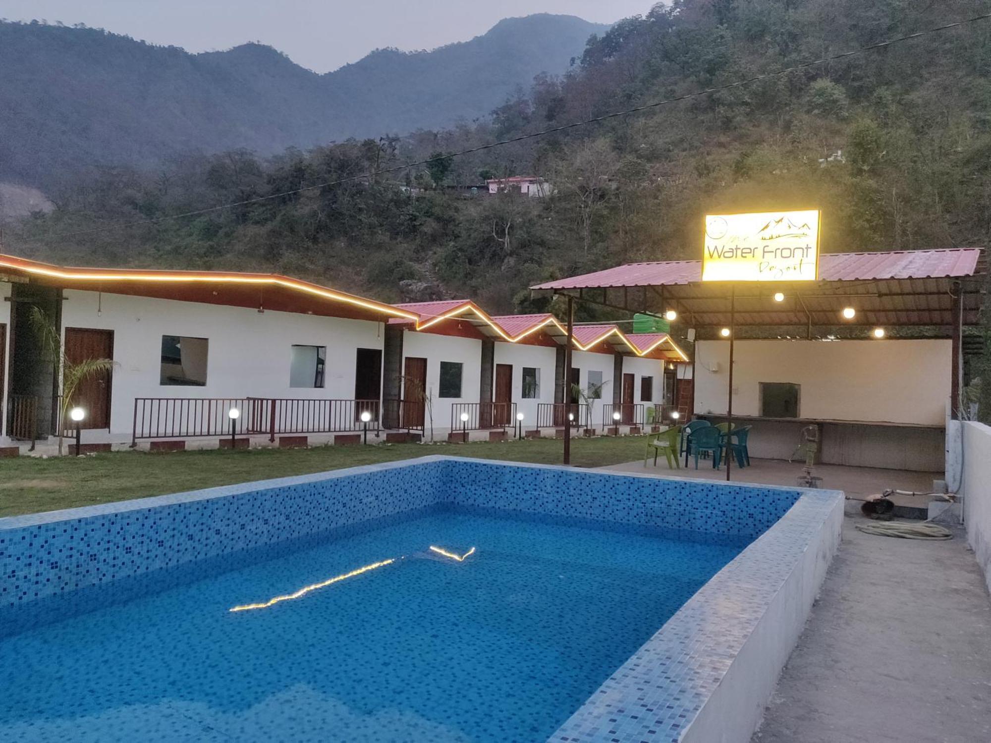 The Waterfront Resort Rishīkesh Exteriör bild